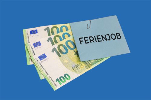 100-Euro-Banknote und Ferienjob